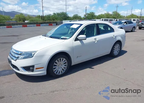2012 Ford Fusion Hybrid from USA, damaged, VIN 3FADP0L31CR157825